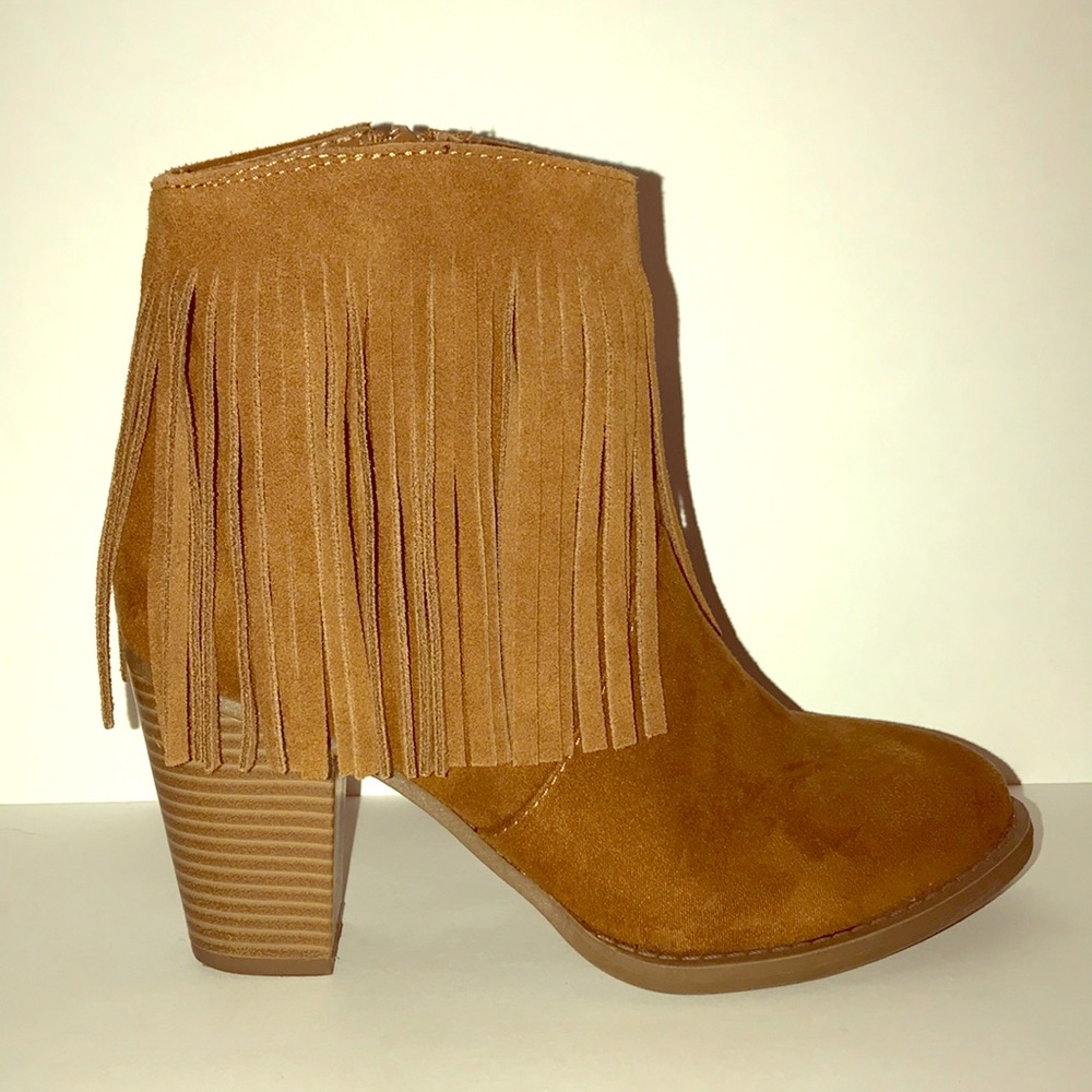 Mossimo Fringe Boots Size 7.5